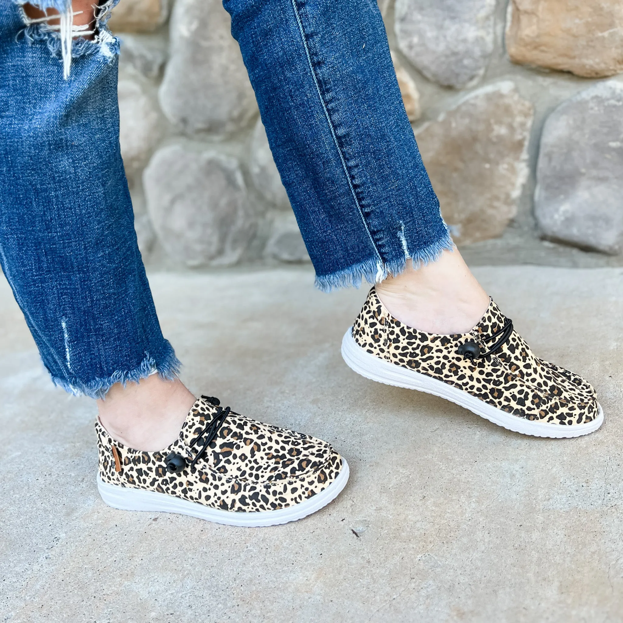 Corkys Women's Kayak Slip On Sneaker - Leopard