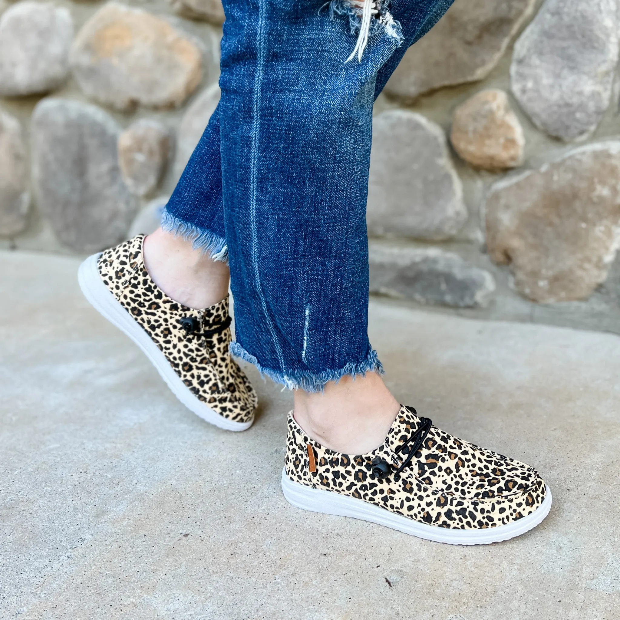Corkys Women's Kayak Slip On Sneaker - Leopard