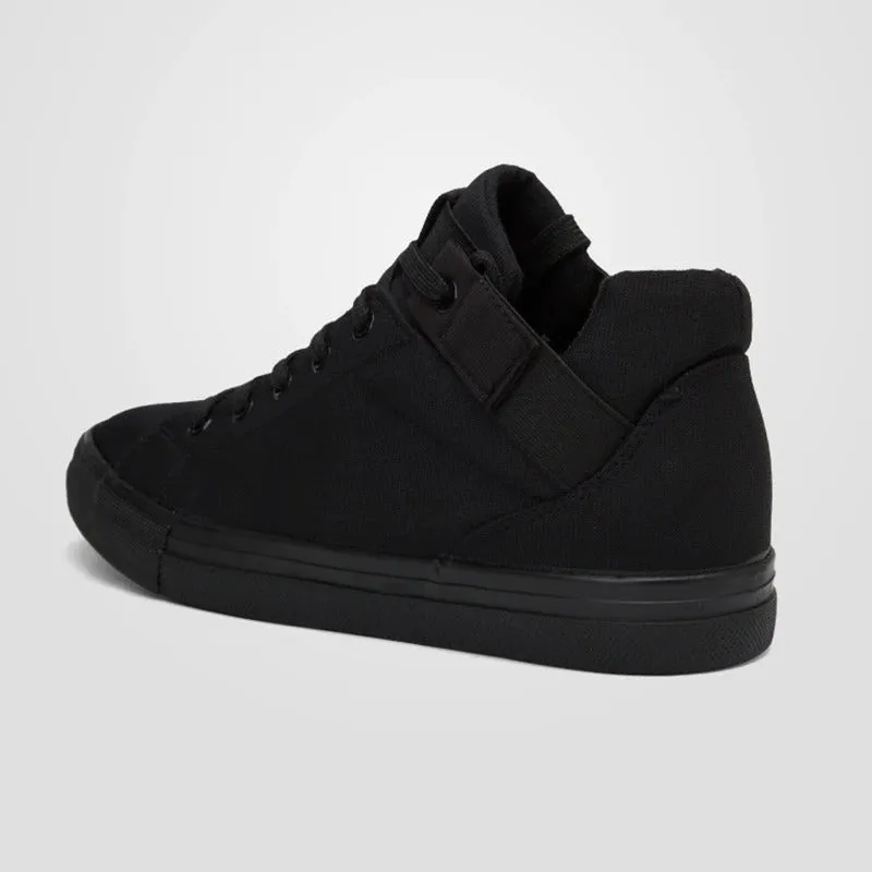 Fashion Breathable Men's Casual Sneakers / Cool Street Classic Canvas Shoes